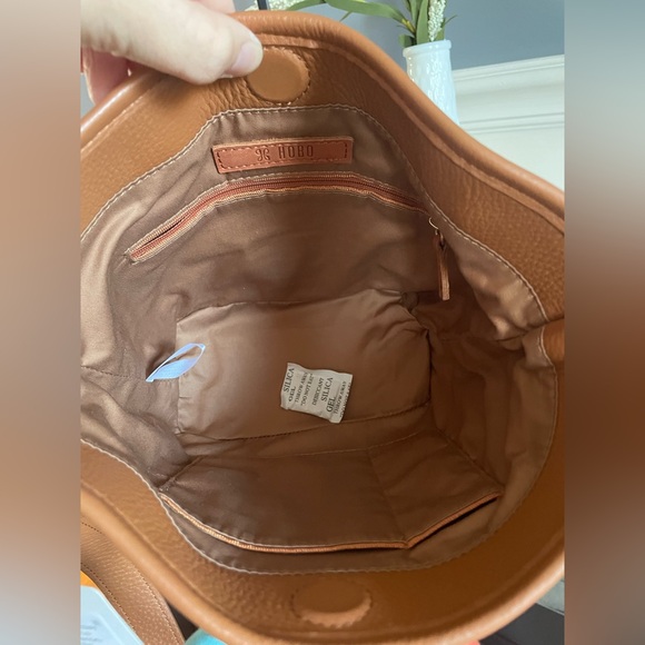 HOBO Luna Tote - Picture 7 of 9